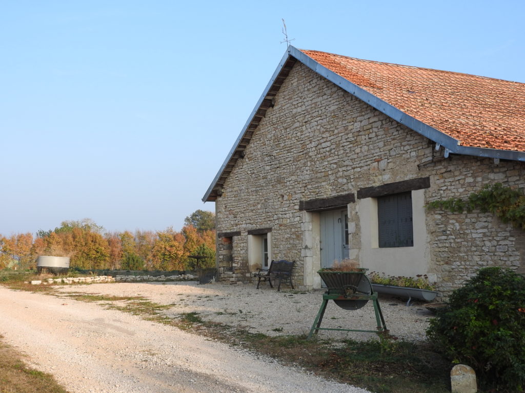 Façade en pierre côté pile