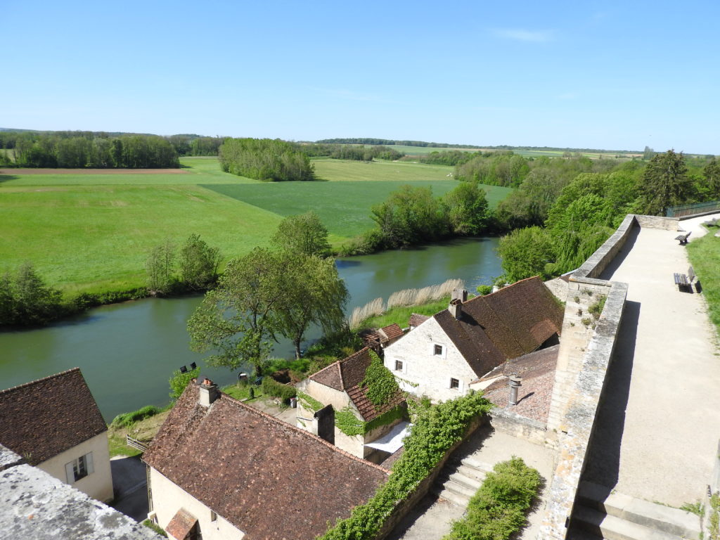 remparts-version-nord-Pesmes.