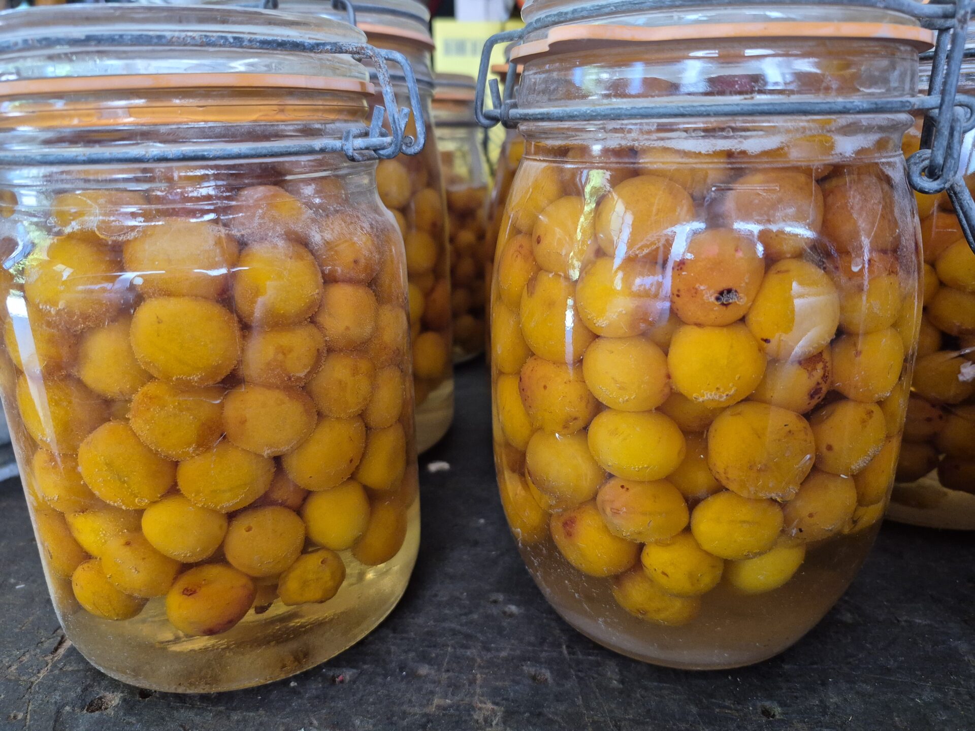 les bocaux de mirabelles