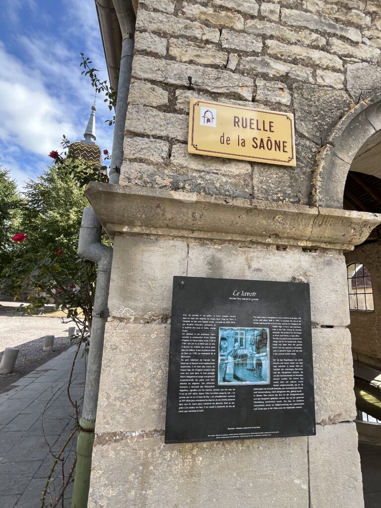 le lavoir de Ray sur Saone